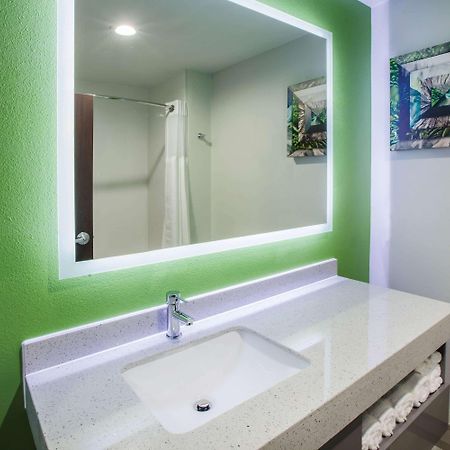 La Quinta By Wyndham Owasso Hotell Eksteriør bilde